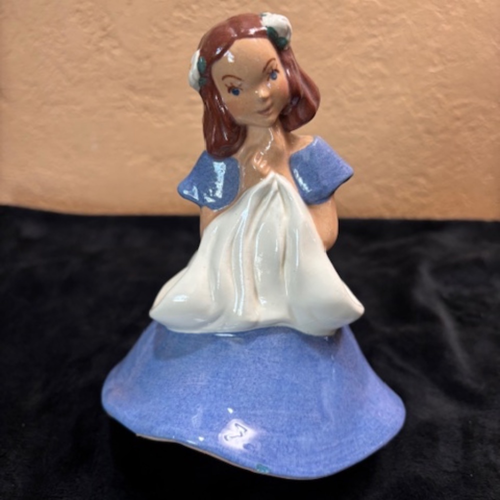 Vintage Jessie Gromes signed pottery vase-1940's